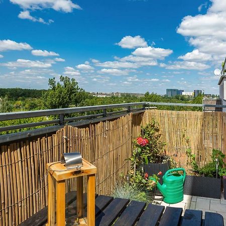 Apartments Wroclaw Manganowa By Noclegi Renters Bagian luar foto